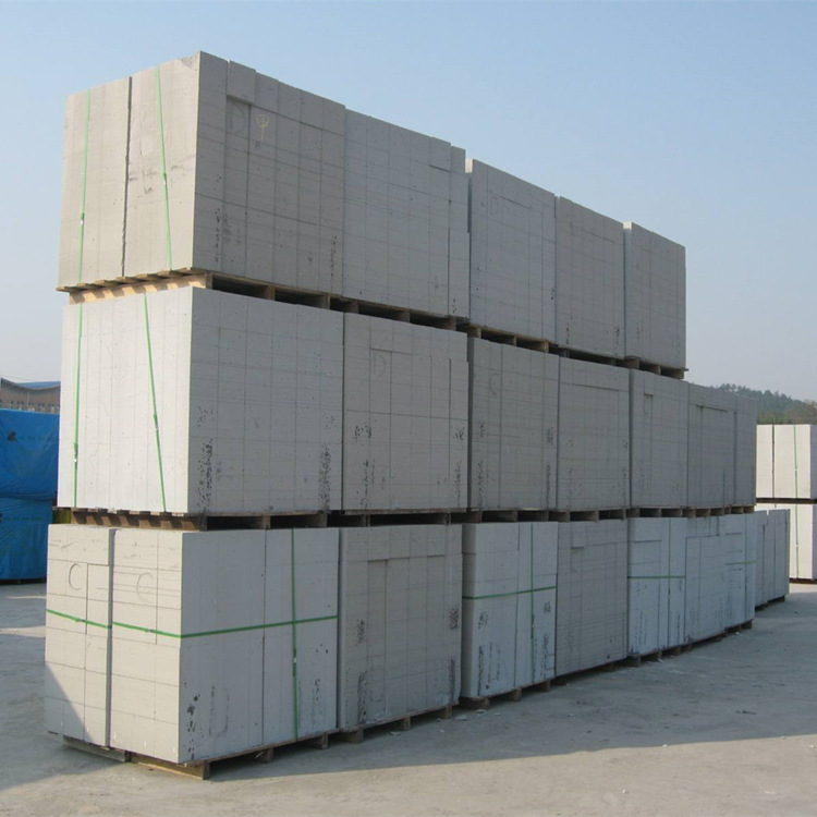 新化宁波台州金华厂家：加气砼砌块墙与粘土砖墙造价比照分析